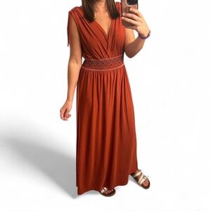 Elegant Rust Maxi Dress